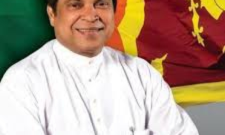 හිටපු අමාත්‍ය පියසේන ගමගේ අල්ලස් කොමිසමට