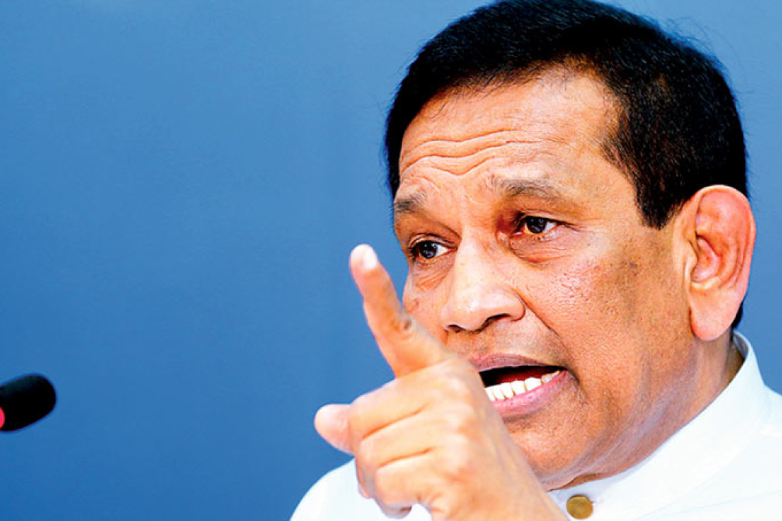 රාජිතටත් බඩු හරි !! අත්අඩංගුවට ගැනීමට පරීක්ෂණ