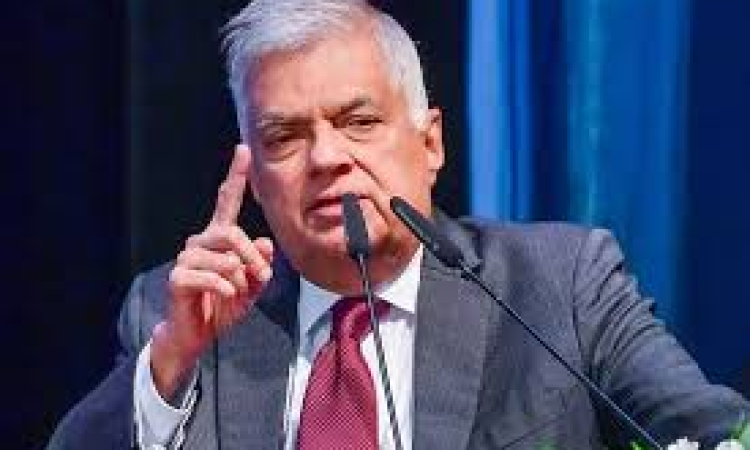 ලෝක බල අරගලය මැද මෙරට ද බල හුවමාරුවක් විය හැකියි’- හිටපු ජනපති රනිල් කියයි