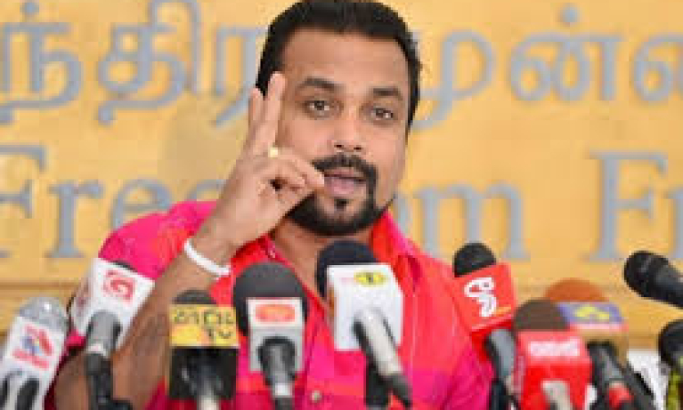  නිදහස් කළ බහාලුම් අස්සේ එතනෝල් කන්ටේනරයක් : CID ගිහින් එළියට ආපු විමල්ගෙන් තවත් එළිදරව්වක්