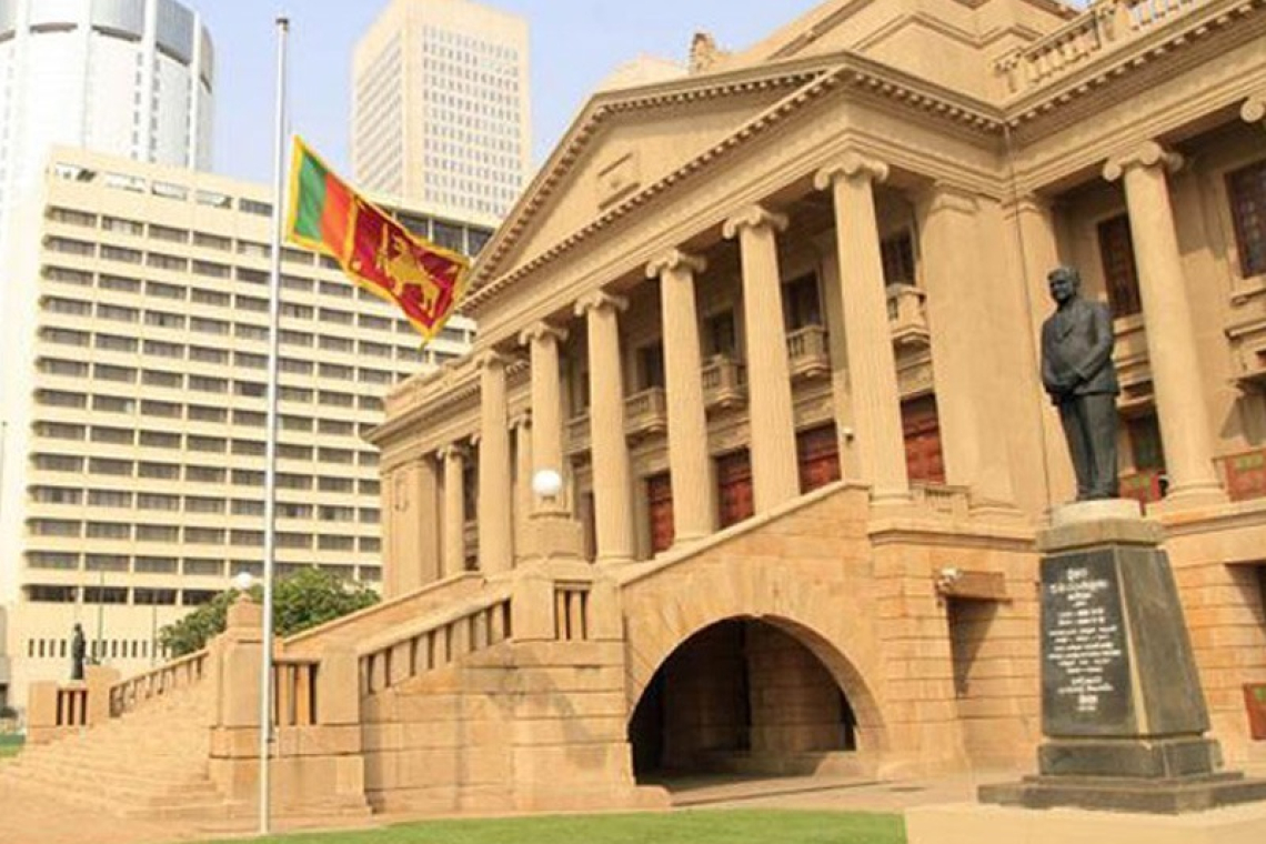 වසර 10කදී ජනපති ලේකම් කාර්යාල වාහන වියදම බිලියන 5.7ක්: ලීසිං ගෙවීම්වලට බිලියන 1.7ක්