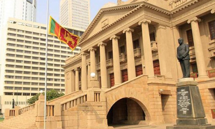 වසර 10කදී ජනපති ලේකම් කාර්යාල වාහන වියදම බිලියන 5.7ක්: ලීසිං ගෙවීම්වලට බිලියන 1.7ක්