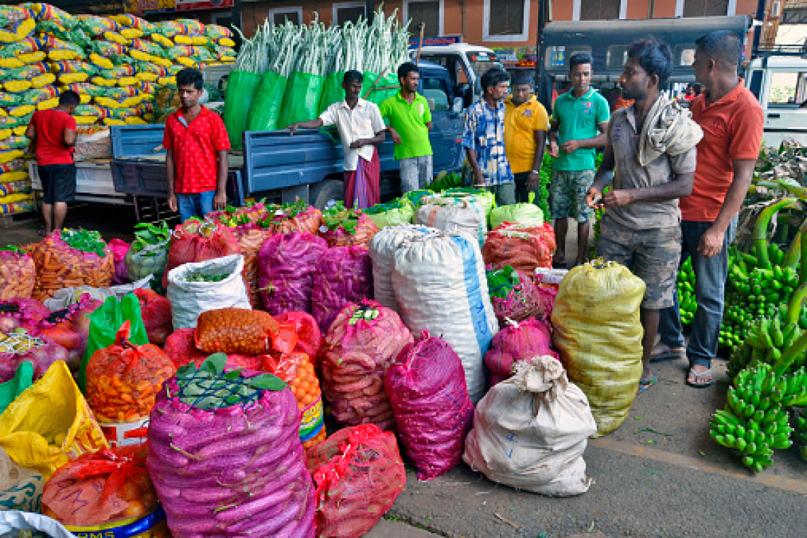 ආර්ථික මධ්යස්ථාන 14ක් පුද්ගලික සමාගමකට පැවරීමට සූදානමක්,