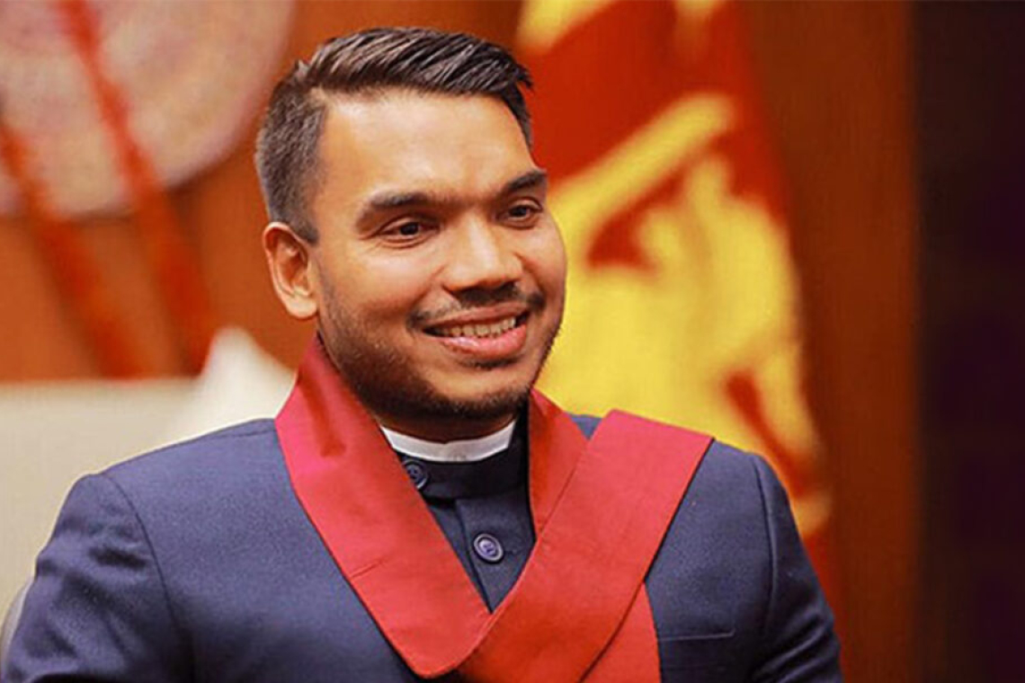 දැන් ජවිපෙම ජවිපෙට අභියෝගයක් වෙලා - නාමල් රාජ­පක්ෂ