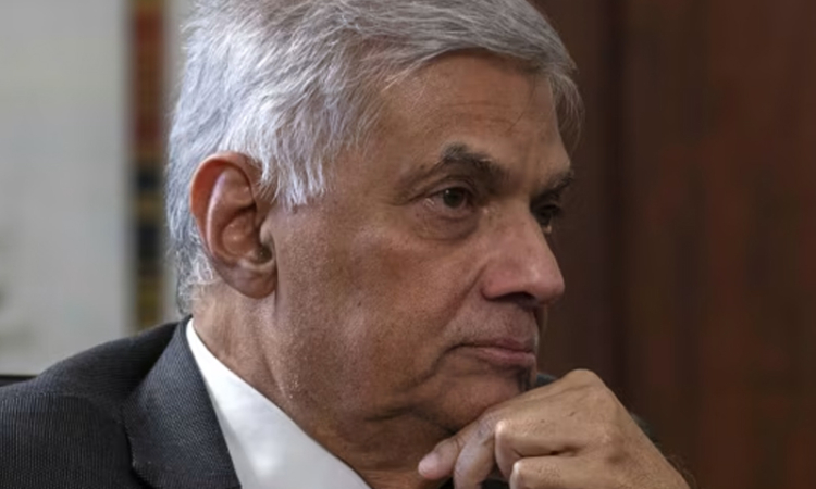 ජනපති හිමිකම් ලබා ගැනීමේ සටනට රනිල් නෑ