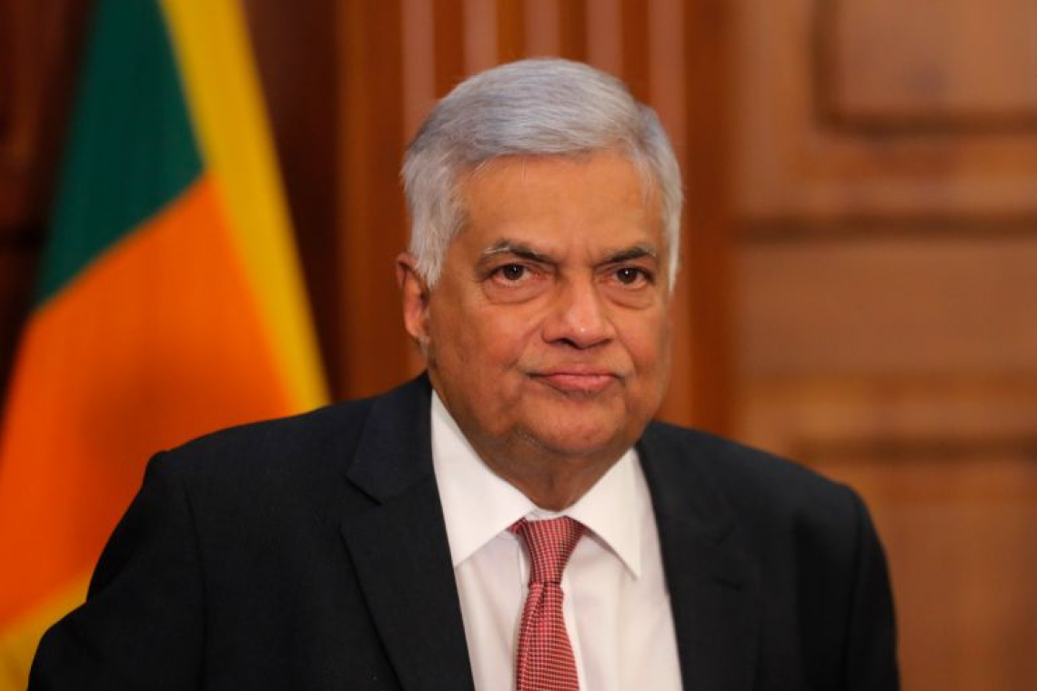 රනිල් වික‍්‍රමසිංහ අත්අඩංගුවට 