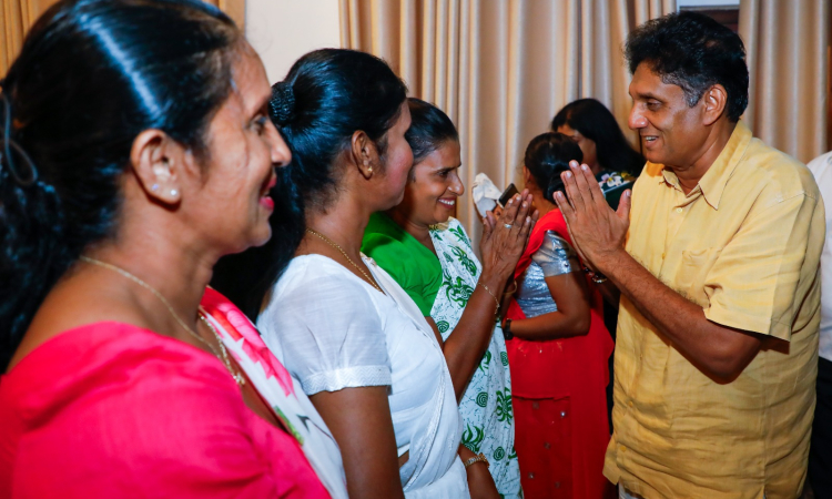 අද වන විට ගොවි ජනතාව තම ගැටලුවලට විසඳුම් විපක්ෂ නායකවරයාගෙන් ඉල්ලන තැනට පත් වෙලා - විපක්ෂ නායක සජිත් ප්‍රේමදාස 