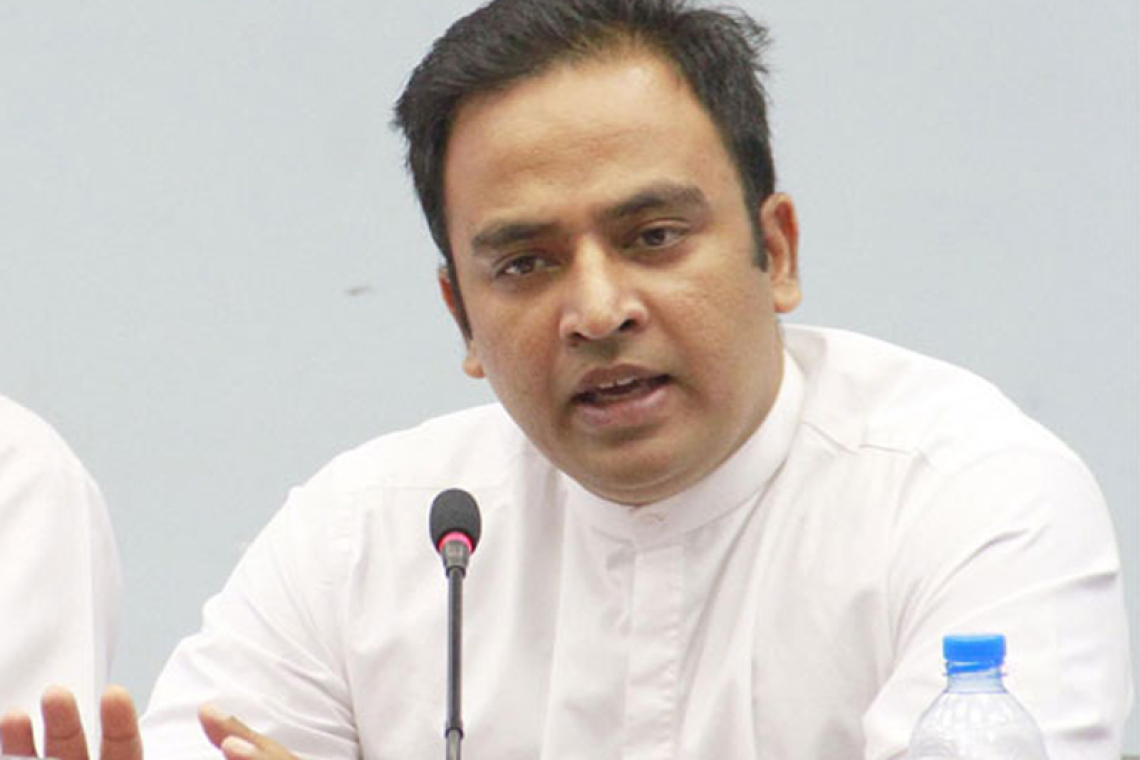  ‘විපක්ෂයේ සාකච්ඡා හවුලකට නොව මර්දනයට එරෙහිවයි’- හර්ෂණ රාජකරුණා