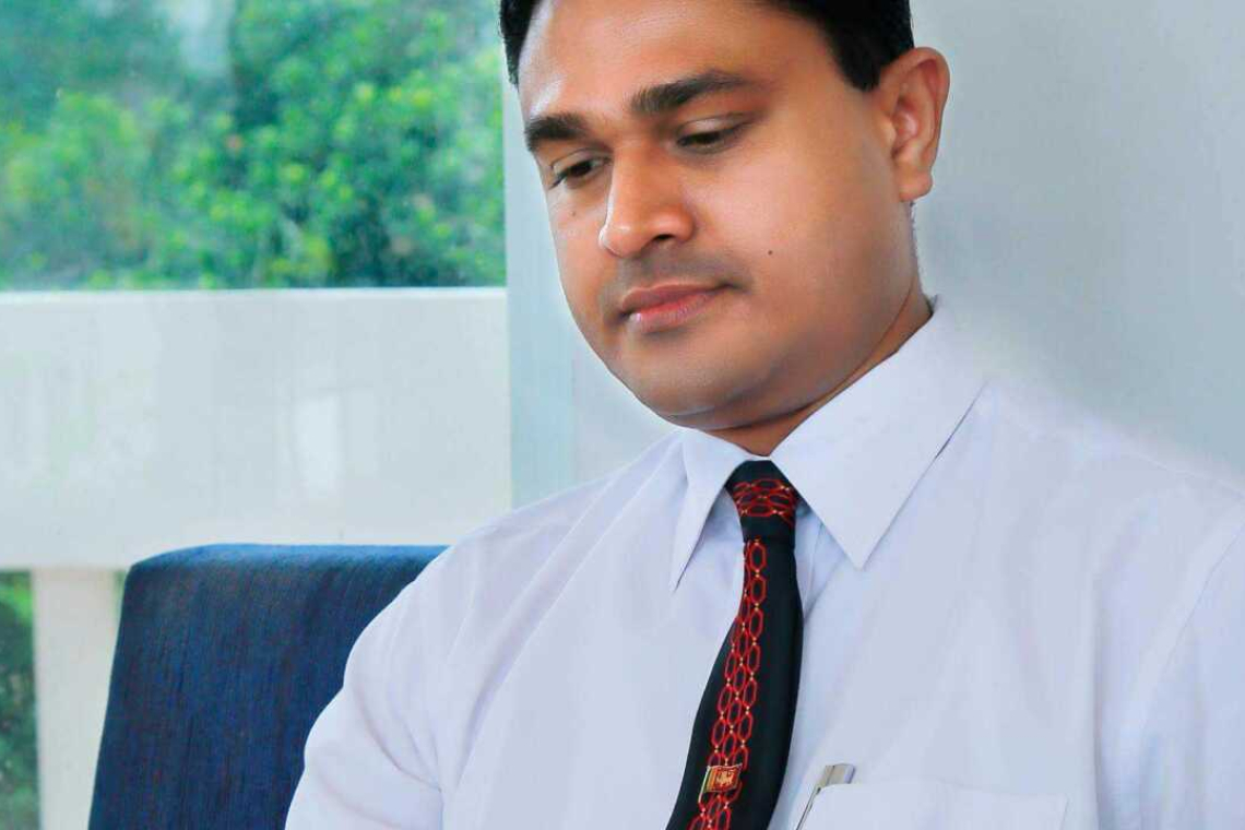 බරපතල ඖෂධ හිගයක් අත ලග...