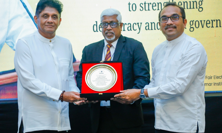 නූතන ප්‍රජාතන්ත්‍රවාදයේ විශිෂ්ටත්ව සන්නාමය ලෙස අප රටේ මැතිවරණ කොමිසම හඳුන්වනවා – විපක්ෂ නායක සජිත් ප්‍රේමදාස