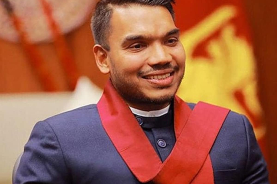 රටක් නවීකරණය කර ශක්තිමත් කළ යුත්තේ සංස්කෘතිය ආගම සමාජයට අනුකූලවයි – ශ්‍රීලපොපෙ ජාතික සංවිධායක නාමල් රාජපක්ෂ තරුණ සමුළුවේදී කියයි