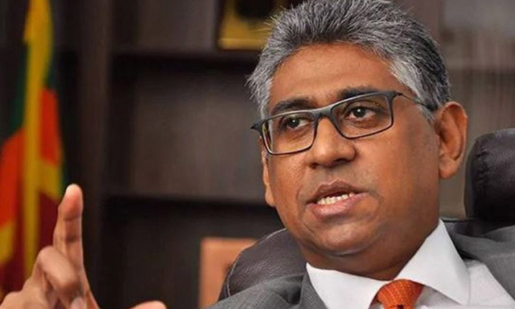 පාර්ලිමේන්තු මන්ත්‍රී, ජනාධිපති නීතිඥ ෆයිසර් මුස්තාපා විසින් පුද්ගලික මන්ත්‍රී යෝජනා දෙකක් අද (05) දින පාර්ලිමේන්තු මහලේකම් කුෂාණි රෝහණදීර වෙත නිල වශයෙන් භාර දෙන ලදී.