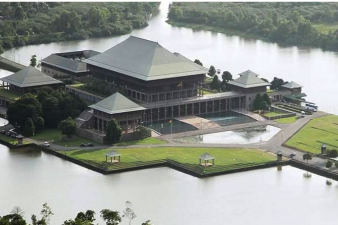 මන්ත්‍රී වරුන්ගේ විශ්‍රාම වැටුප් අහෝසි කිරීමේ කෙටුම්පත ලබන 17 වැනිදා විවාදයට