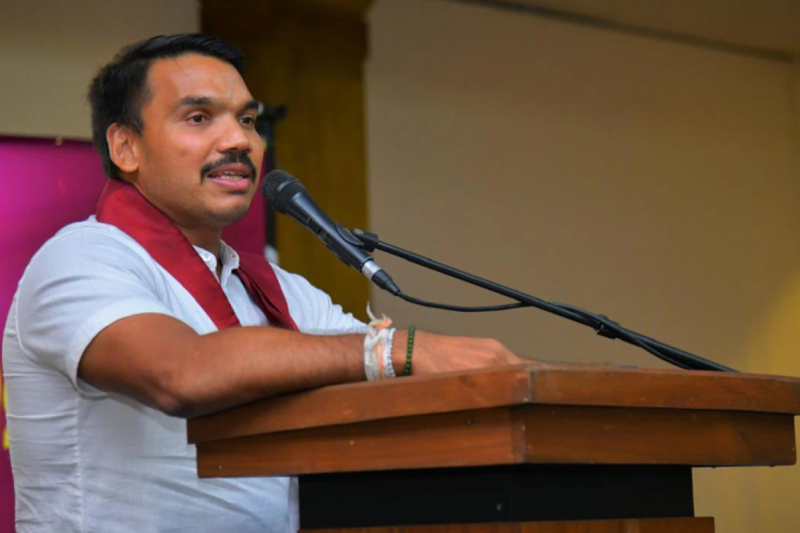 කැබ් ගෙන්වීම නවතා රටේ වෛද්‍යවරුන්ට හා වෘත්තිකයින්ට ඇහුම්කම් දෙන්න -නාමල් රාජපක්ෂ