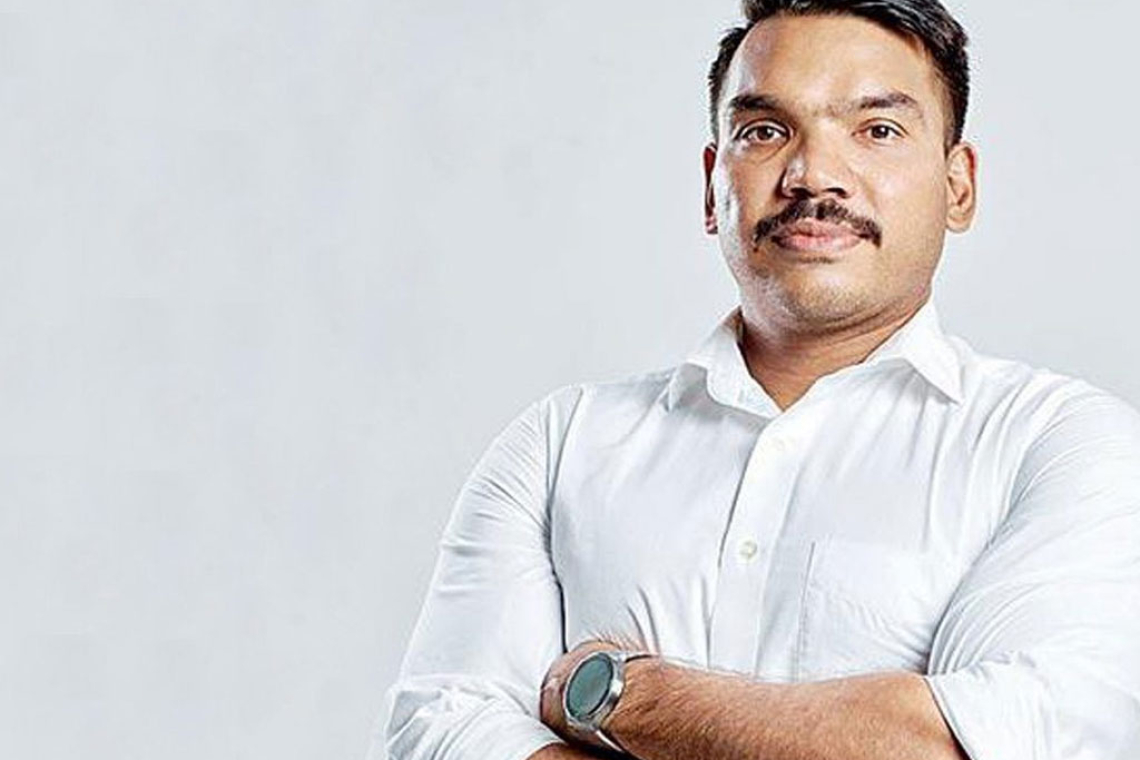  ශ්‍රී ලංකා ක්‍රිකට් නැවත ගොඩනැගිය යුතුයි - නාමල් රාජපක්ෂ