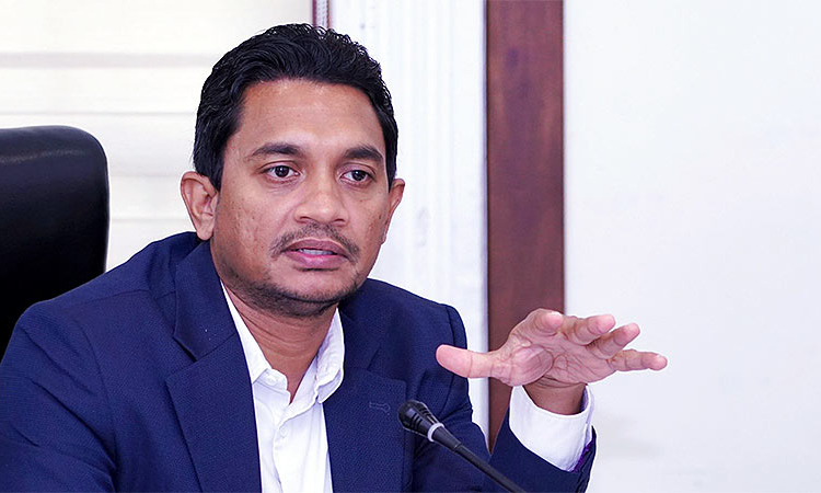 බල ශක්ති පරිභෝජනය අඩු කරන්නැයි කර්මාන්ත නියෝජ්‍ය ඇමතිගෙන් ඉල්ලීමක්