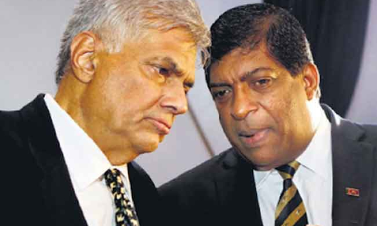 හිටපු ජනපති රනිල් වික්‍රමසිංහට සැත්කමක් -  රවී කරුණානායක 