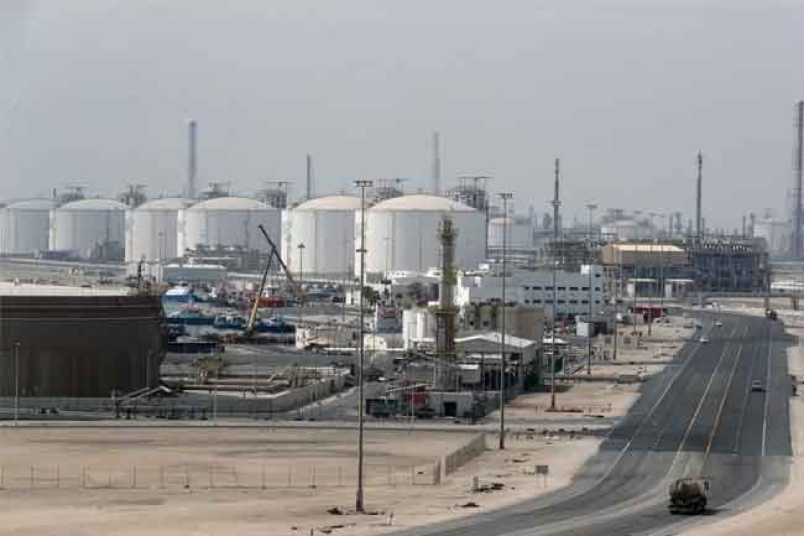 රාස් ලෆාන් වෙත එල්ලවූ ප්‍රහාරයෙන් කටාර් ආර්ථිකයත් හෙල්ලෙන ලකුණු