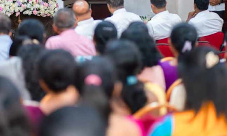 අගමැතිනියගේ ගුරු හමුවට නොපැමිණි අයගෙන් හේතු විමසයි