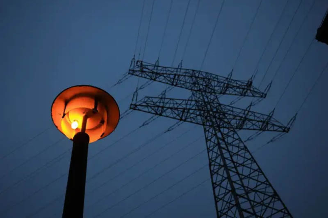 විදුලි ගාස්තු වෙනසක් ඉල්ලන්න ලංවිමට තවත් වරමක් !