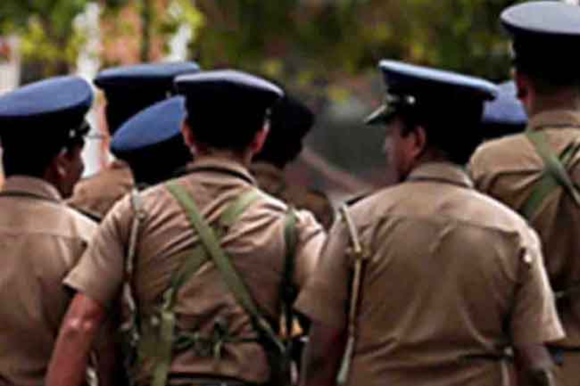 පොලිස් නිලධාරීන්ට අවුරුදු තෑගි තහනම් කරමින් පොලිස්පතිගෙන් උපදෙස් මාලාවක්