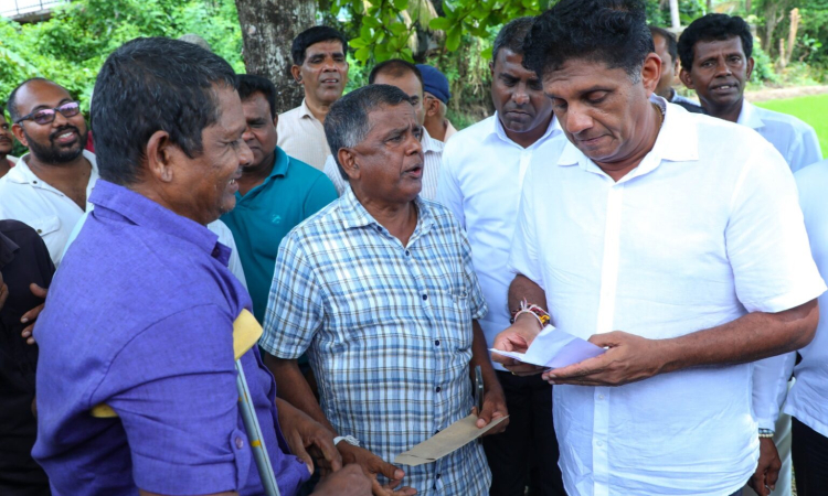 විට්ස් කාර් එකක් ලක්ෂ 12කට දෙන්න ආපු මේ රජය වාහන මත 50%ක අමතර බද්දක් පැනවූවා - විපක්ෂ නායක සජිත් ප්‍රේමදාස 